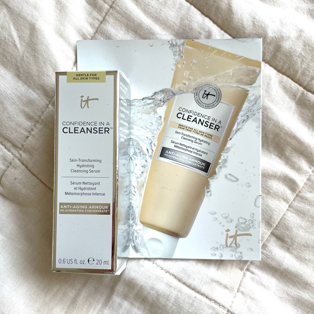 IT Cosmetics Confidence in a Cleanser Hydrating Facial Cleanser Serum